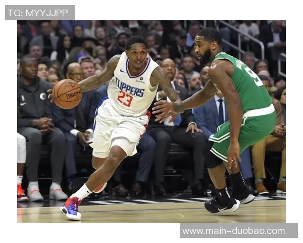 路威回忆科比最后一季本想争取佳绩却因伤病无奈变成告别巡演 路威回忆科比最后一季本想争取佳绩却因伤病无奈变成告别巡演