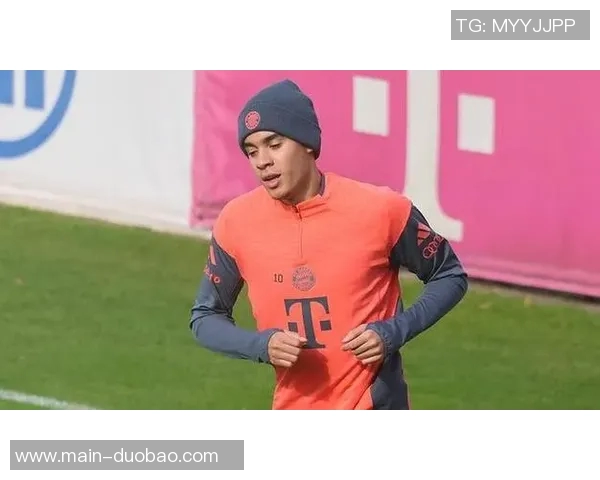 埃贝尔谈穆西亚拉复出表现称其需时间适应赛场节奏 埃贝尔谈穆西亚拉复出表现称其需时间适应赛场节奏